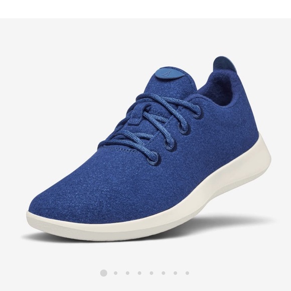 allbirds Shoes - Allbirds blue wool runners women’s size 10